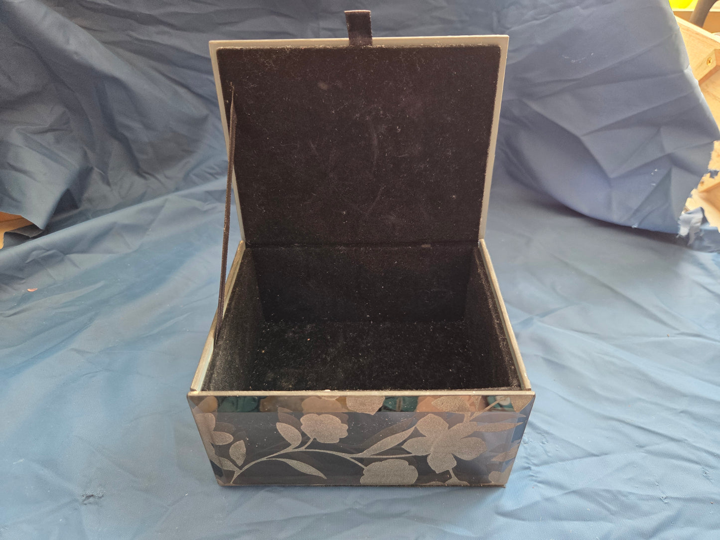 Vintage Black & Gold Floral Mirrored Trinket Box | Velvet Lined