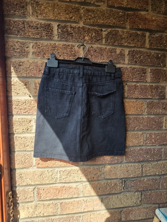New Look black denim mini skirt - back view