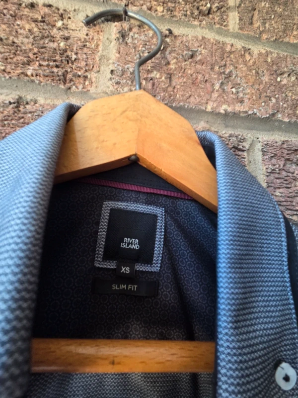 River Island slim fit XS label